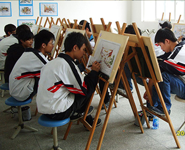 学生见证-H同学