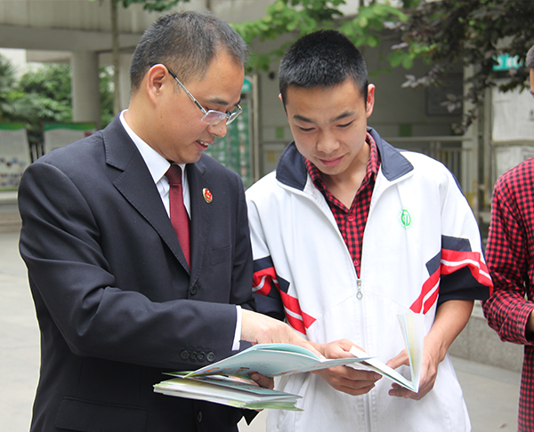 家长心声-L妈妈